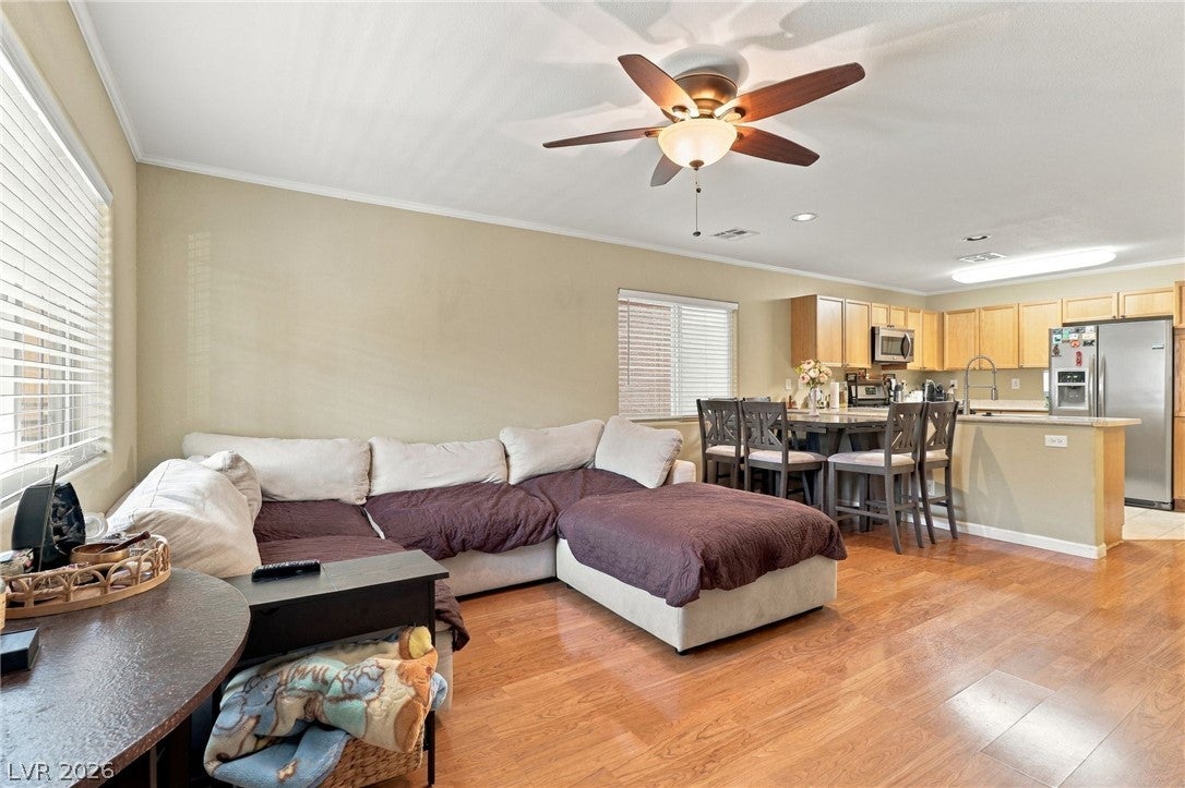 9104 Silk Threads Avenue