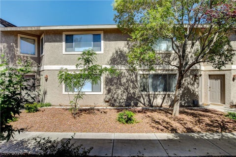 Townhouse For Sale - 100 S Crestline Drive #60<br/> Las Vegas, NV 89107