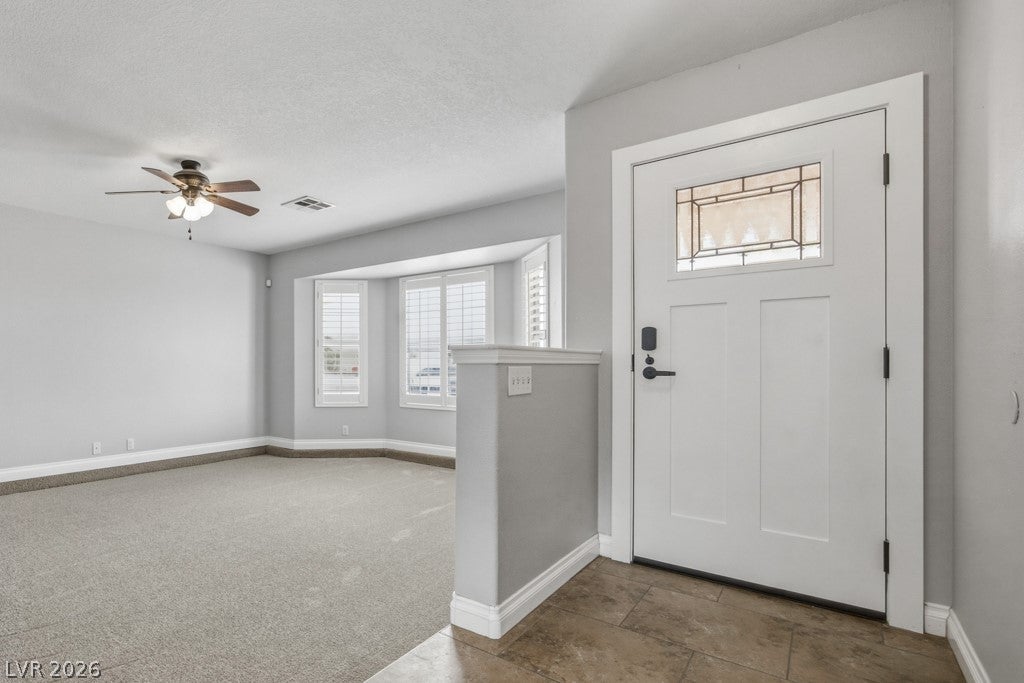 251 W Laval Drive