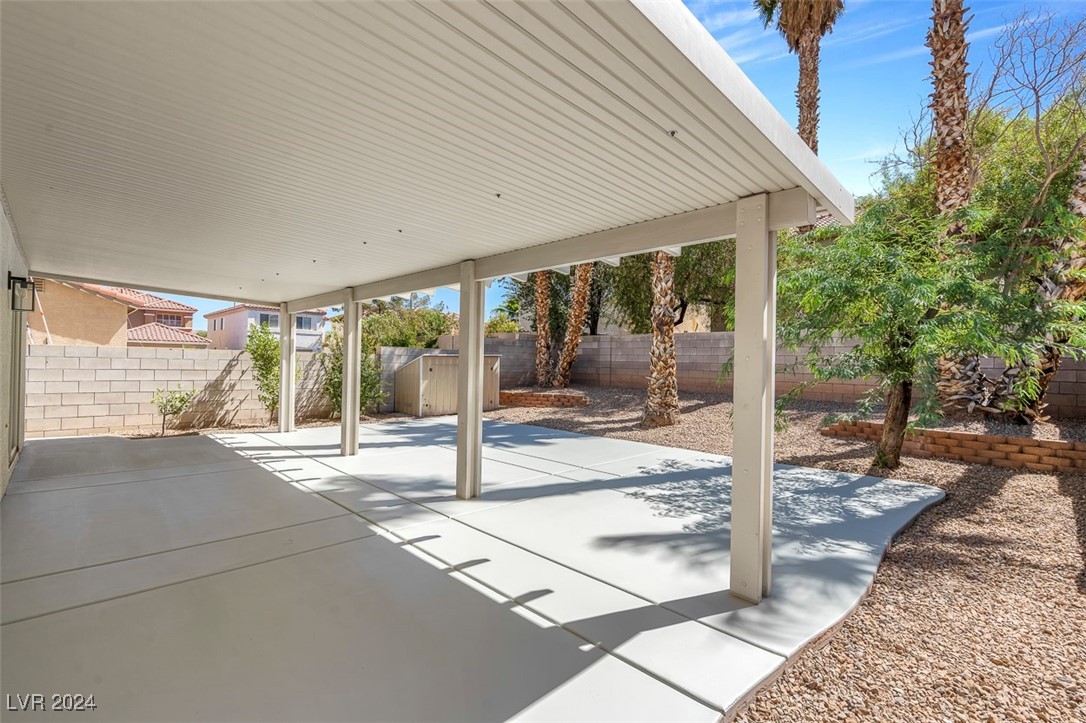 1725 Rugged Ravine Court, Las Vegas, Nevada image 25