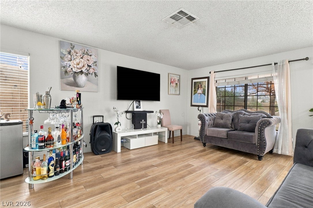 2507 Albemarle Way