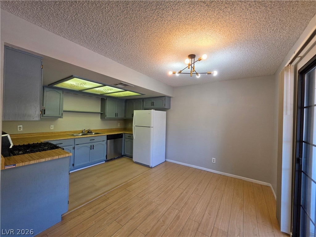 6625 W Tropicana Avenue 201