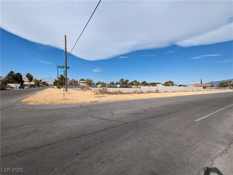 Tiny photo for 6400 W El Campo Grande Avenue, Las Vegas, NV 89130 (MLS # 2706827)