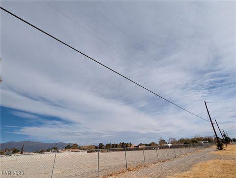Tiny photo for 6400 W El Campo Grande Avenue, Las Vegas, NV 89130 (MLS # 2706827)