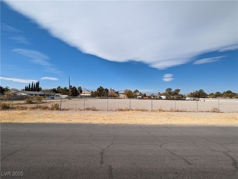 Tiny photo for 6400 W El Campo Grande Avenue, Las Vegas, NV 89130 (MLS # 2706827)