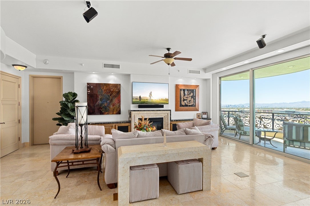 9101 Alta Drive 603