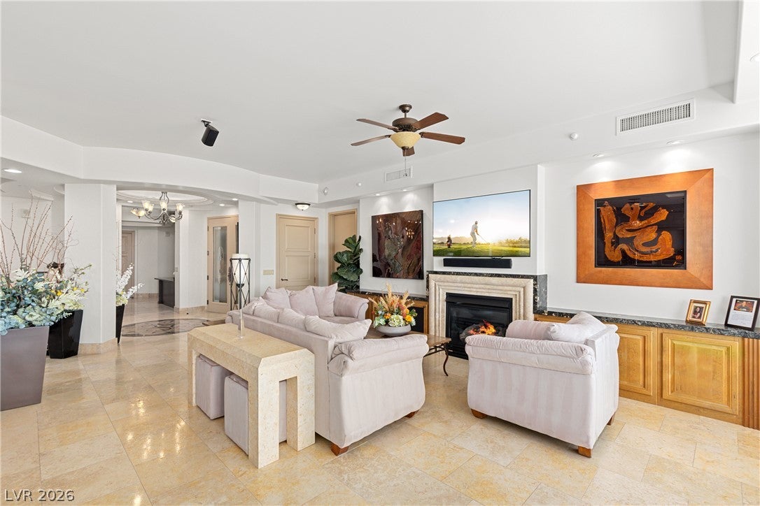 9101 Alta Drive 603