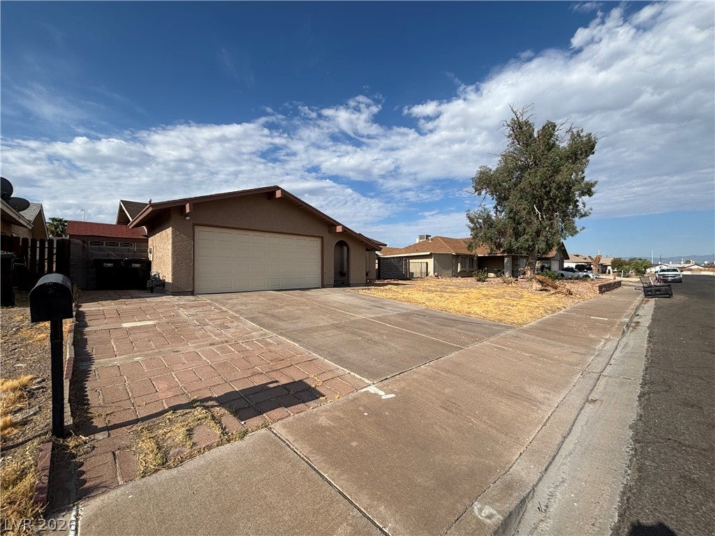 528 Close Avenue