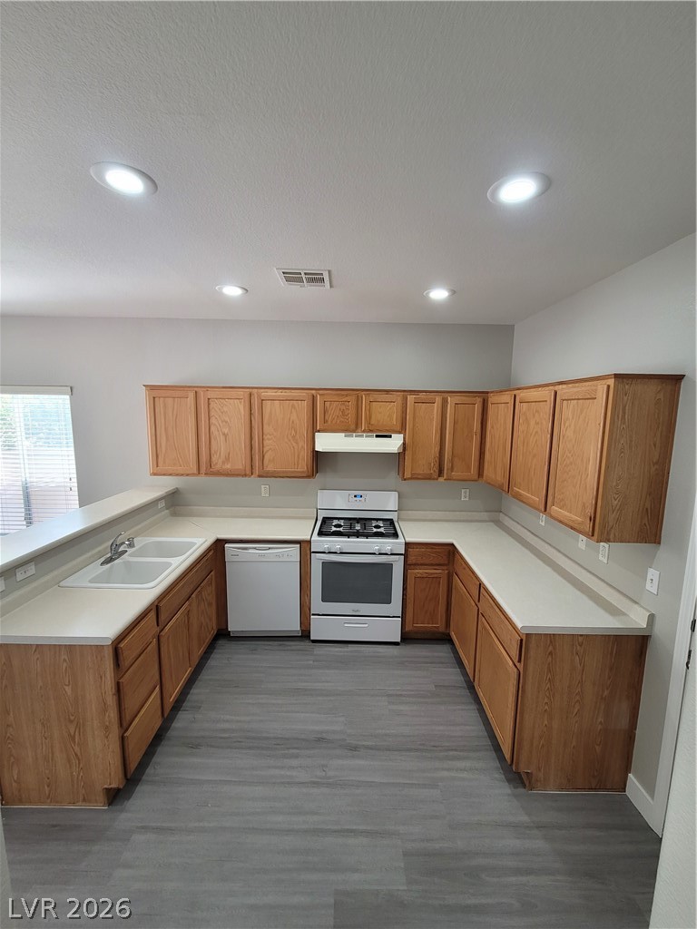 5588 Fewkes Canyon Court