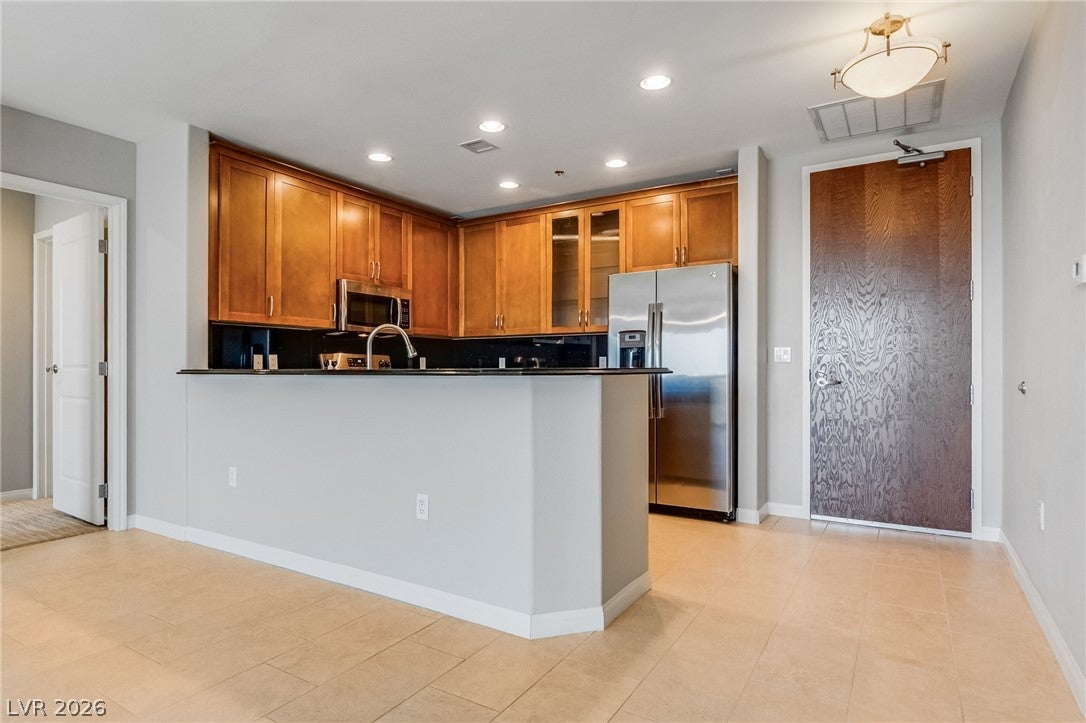 8255 Las Vegas Boulevard 1120