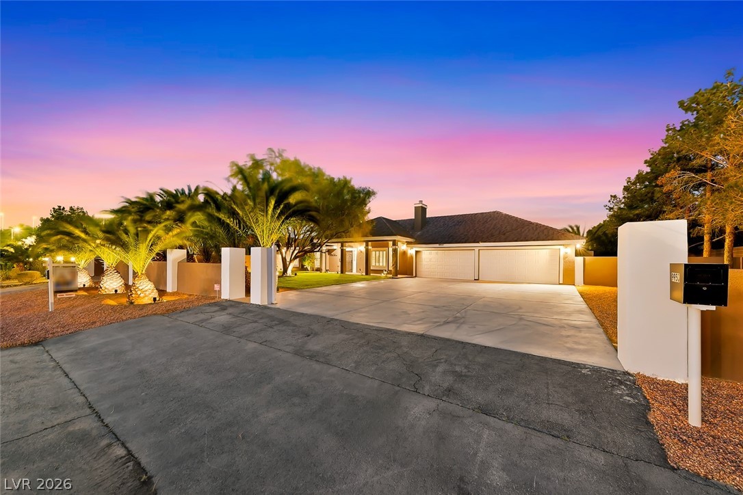 9950 Rancho Destino Road