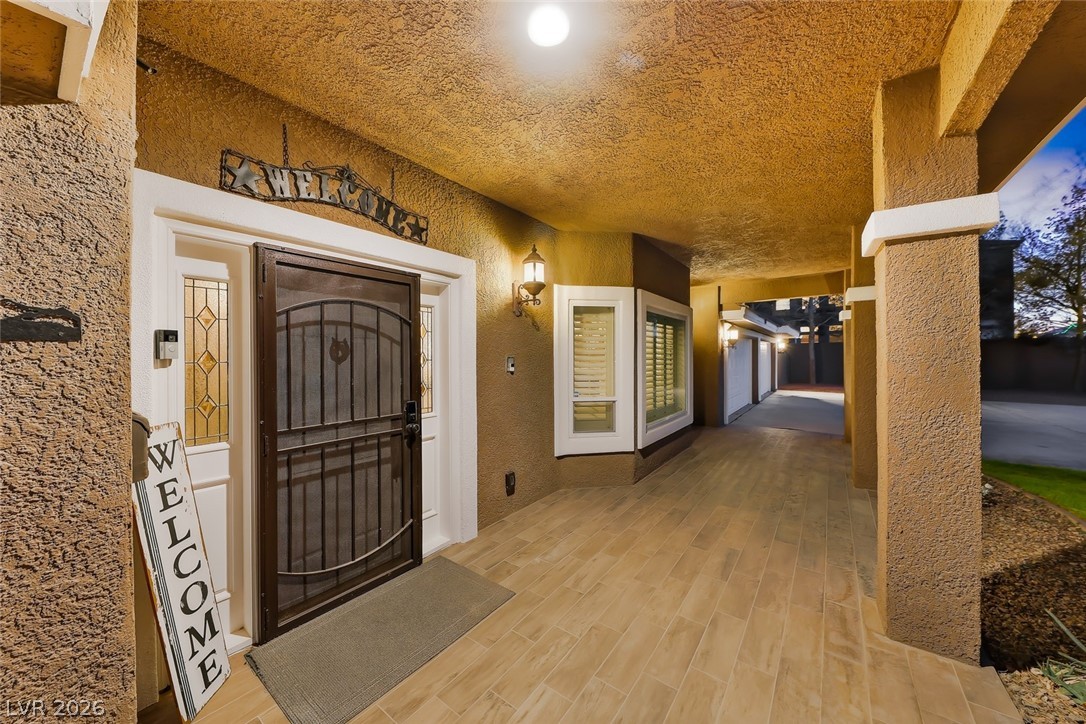 9950 Rancho Destino Road