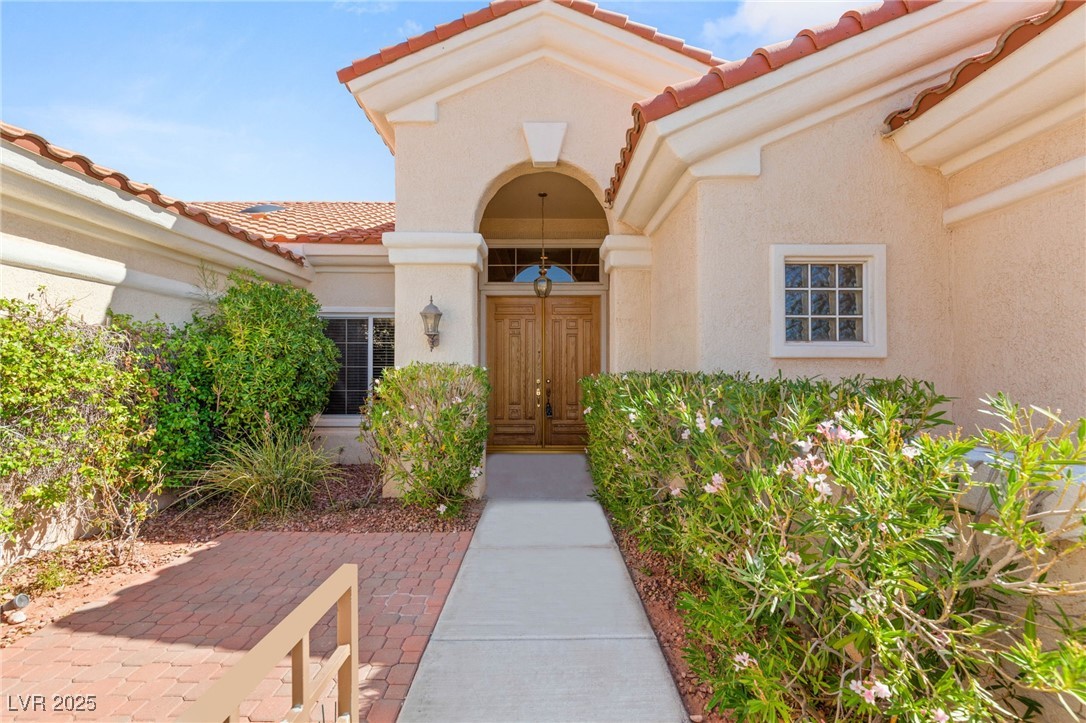 Properties 1 10548 FINDLAY Avenue