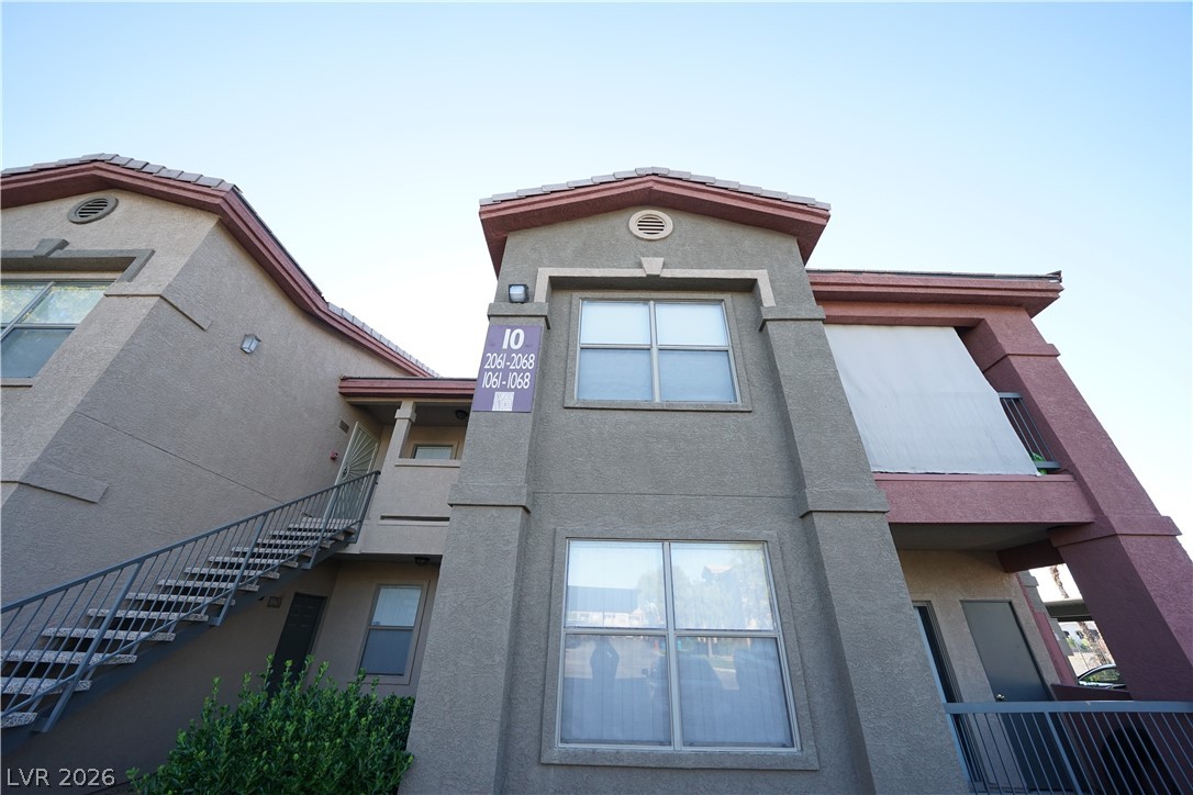 8000 W Badura Avenue 1061