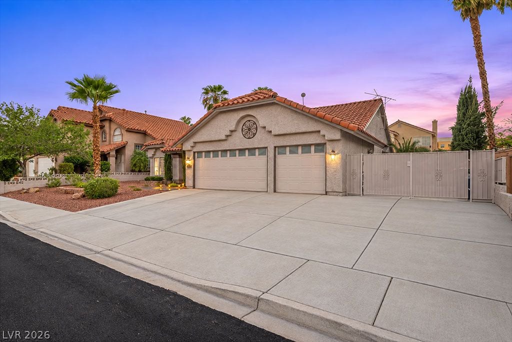 721 Vantage Lane