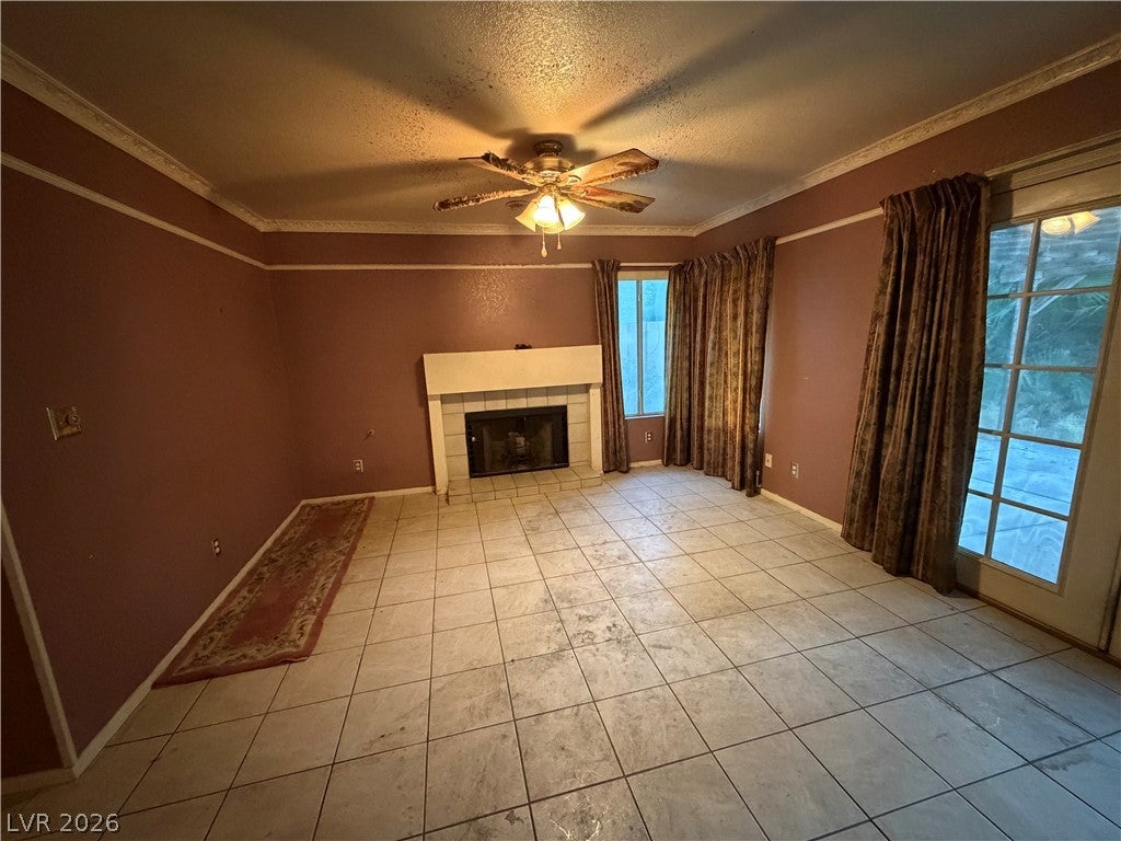435 Mayan Drive