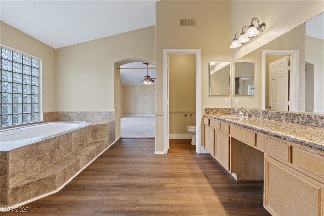 7808 Brook Valley Drive, Las Vegas, Nevada image 21