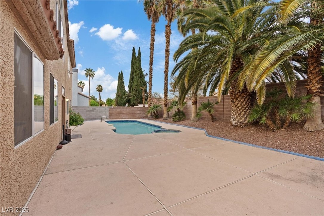 7808 Brook Valley Drive, Las Vegas, Nevada image 29