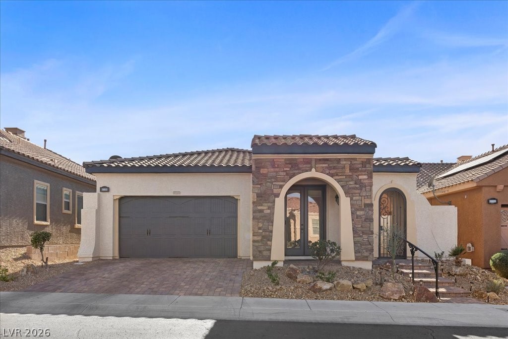 1011 Via Calderia Place