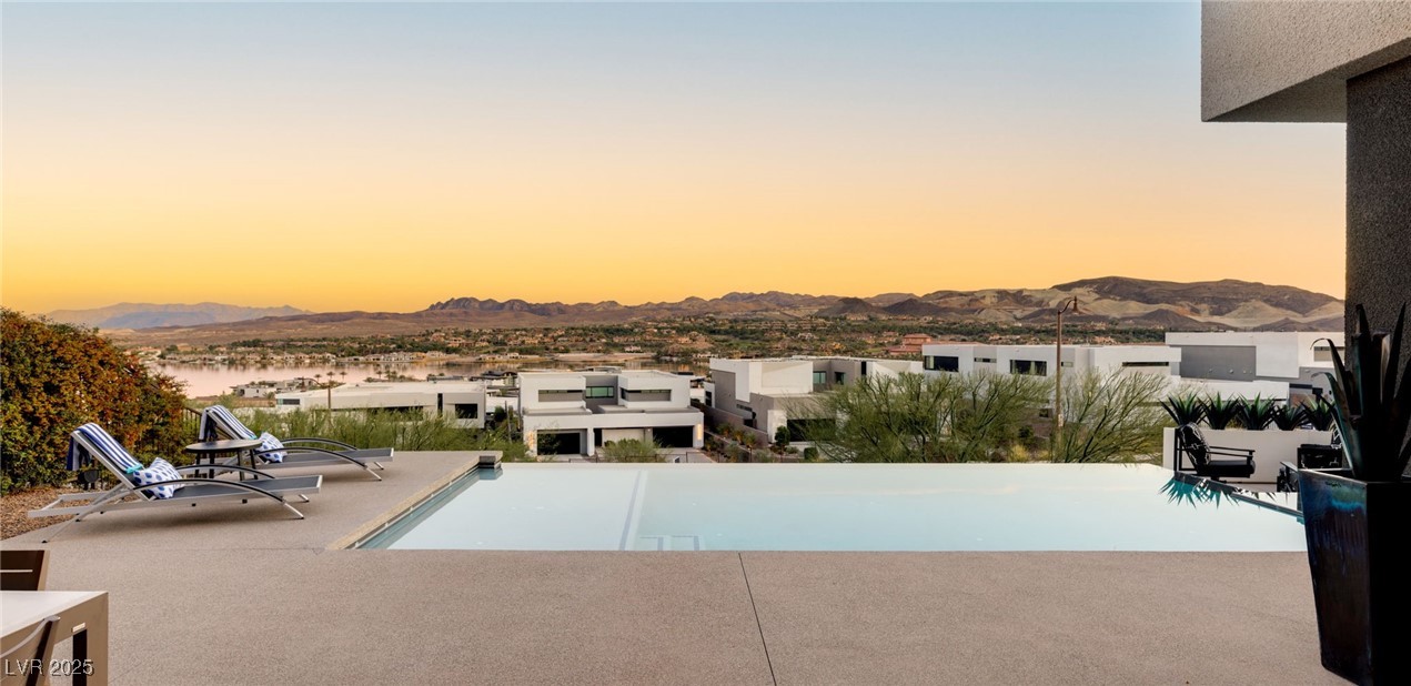 20 Highland Cove Lane