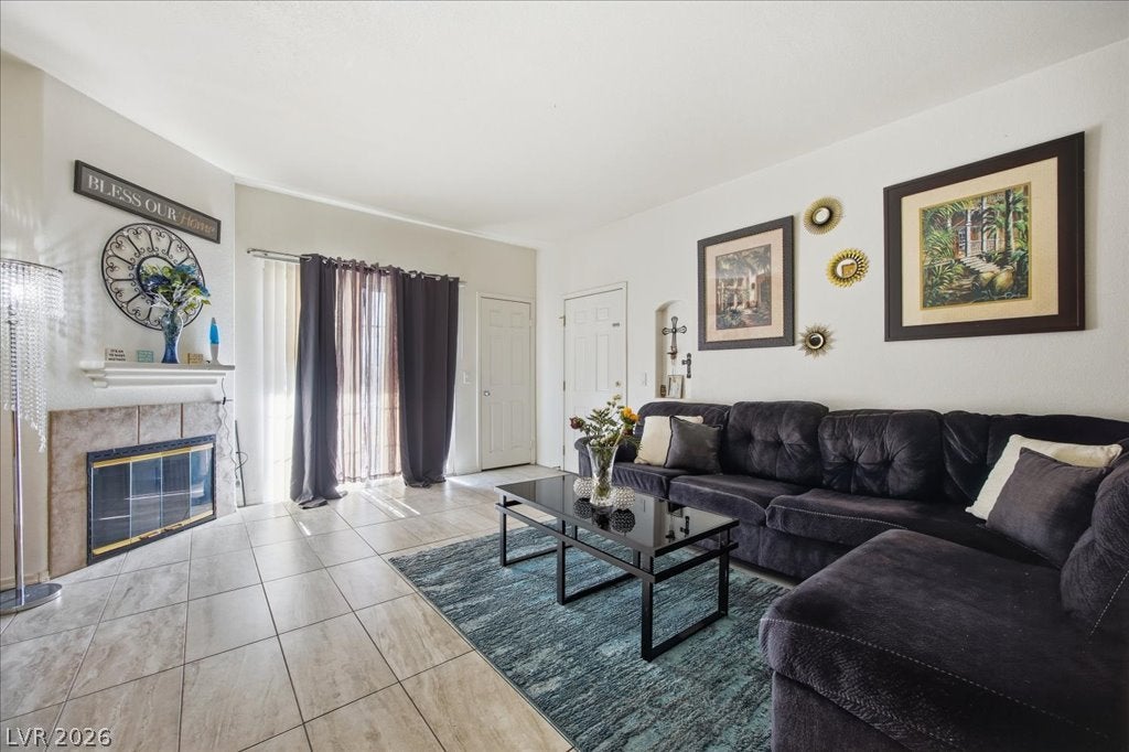 3318 N Decatur Boulevard 1165