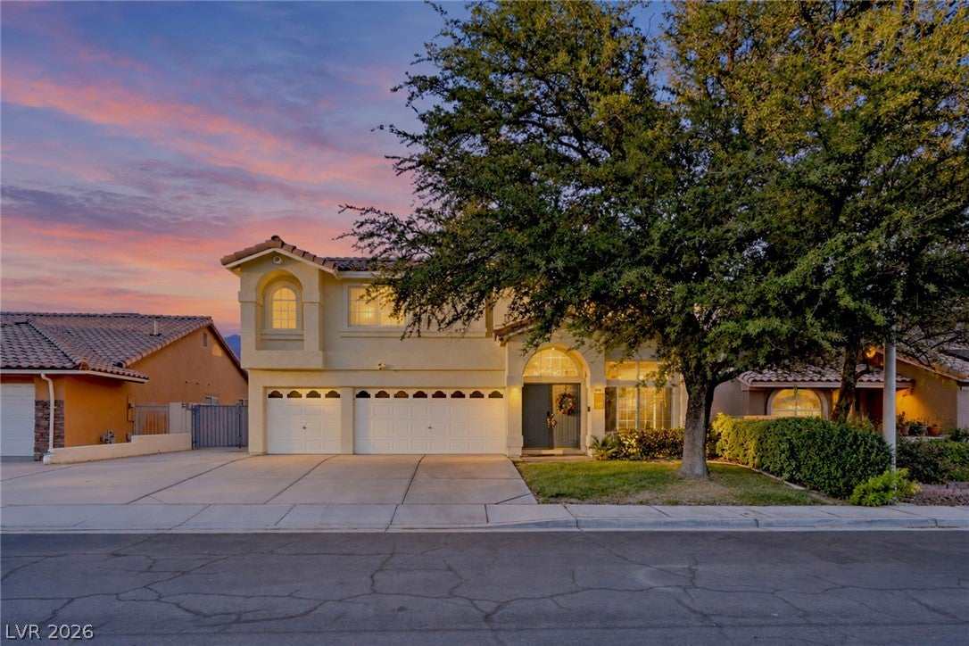 2838 Via Stella Street