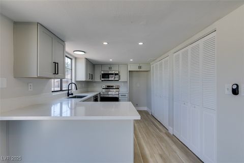 3484 Nightflower Lane B Las Vegas NV 89121