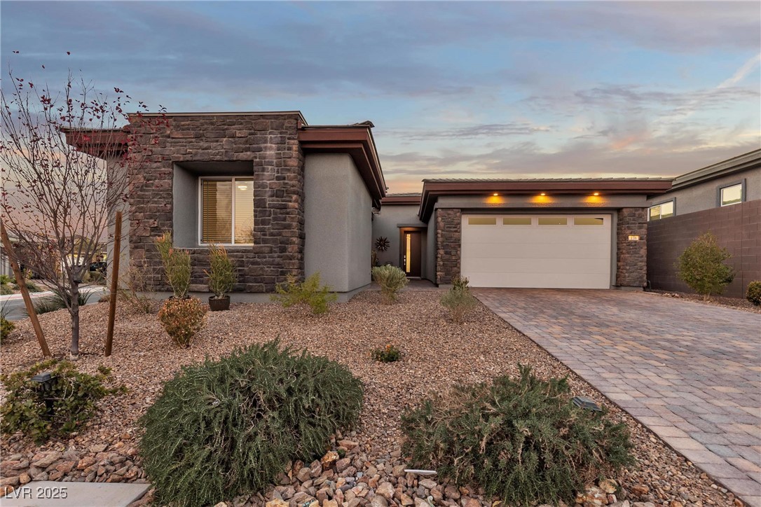 138 Reflection Cove Drive, Henderson, Nevada image 2