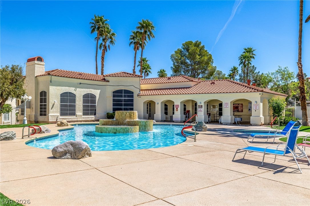 698 S Racetrack Road 124