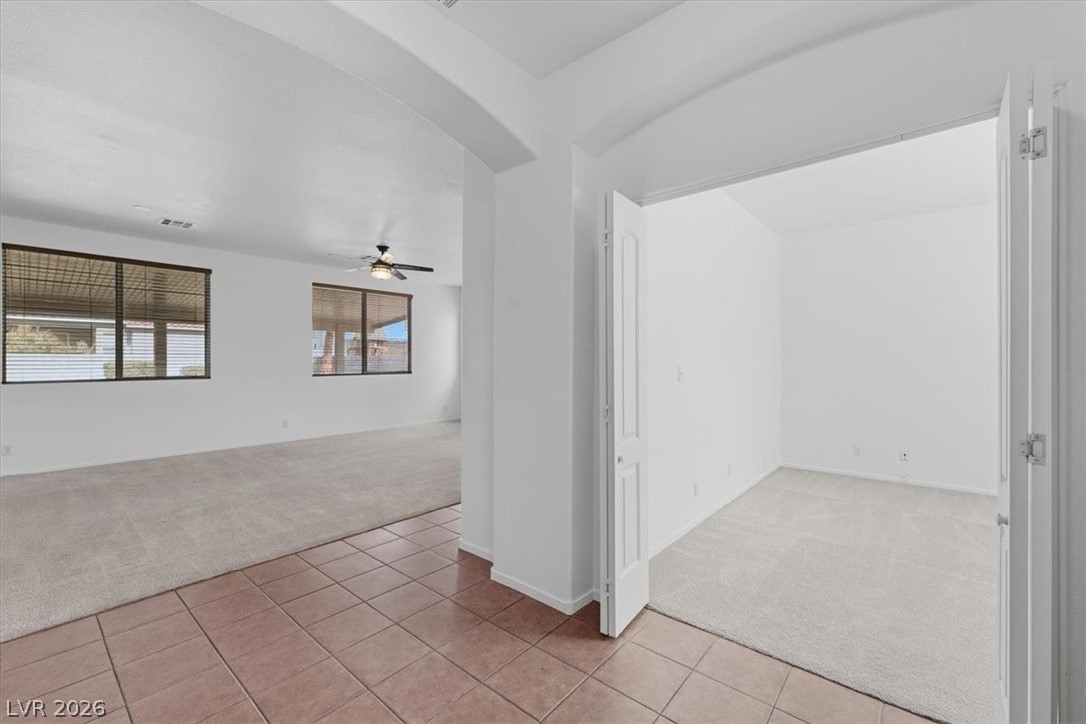 920 Stable Glen Drive