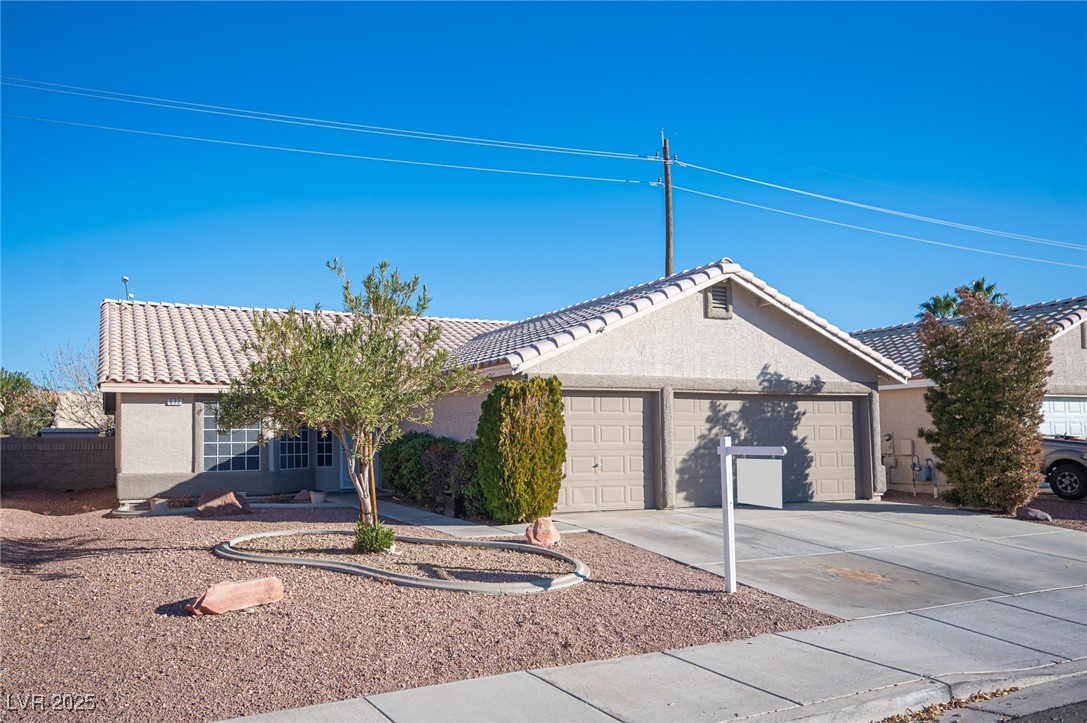 572 Decidedly Street, Henderson, Nevada image 44