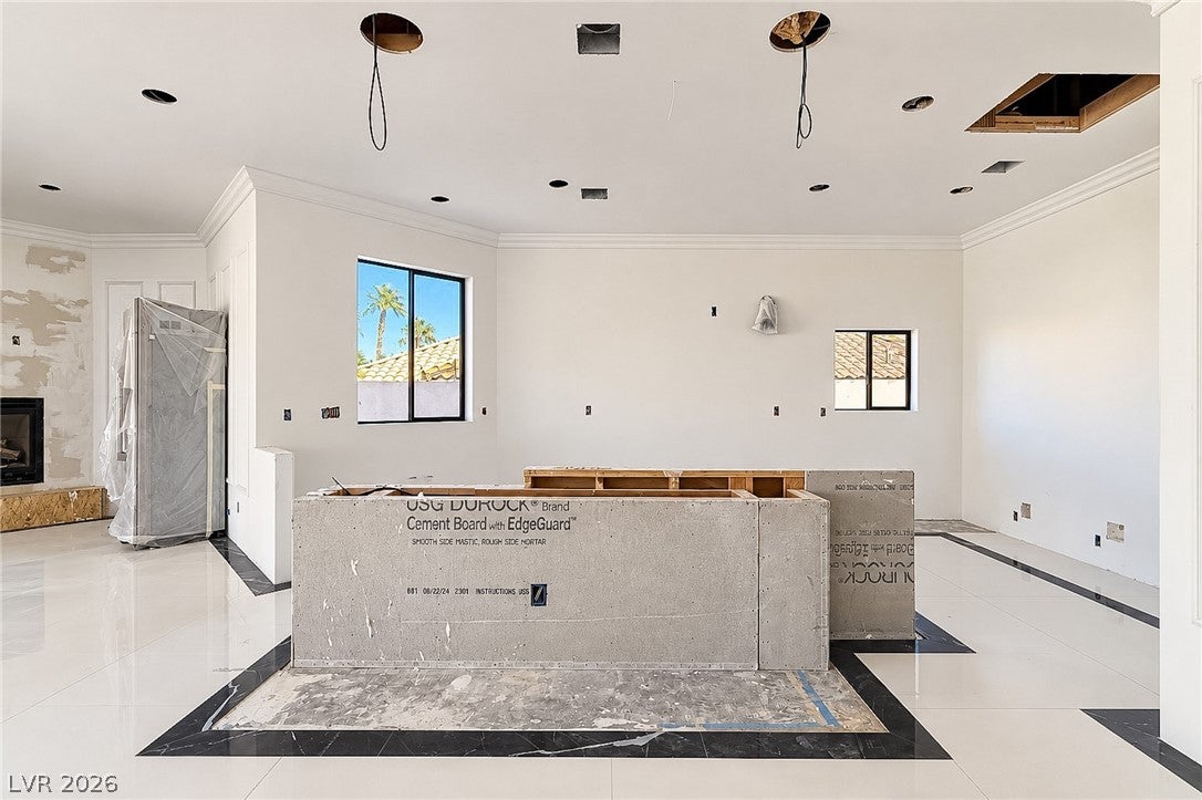 8124 Tiara Cove Circle
