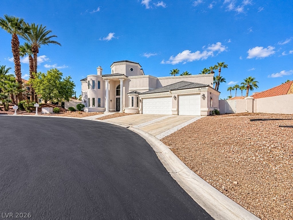 8124 Tiara Cove Circle