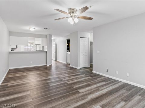 Tiny photo for 2008 Mesquite Lane #202, Laughlin, NV 89029 (MLS # 2799890)