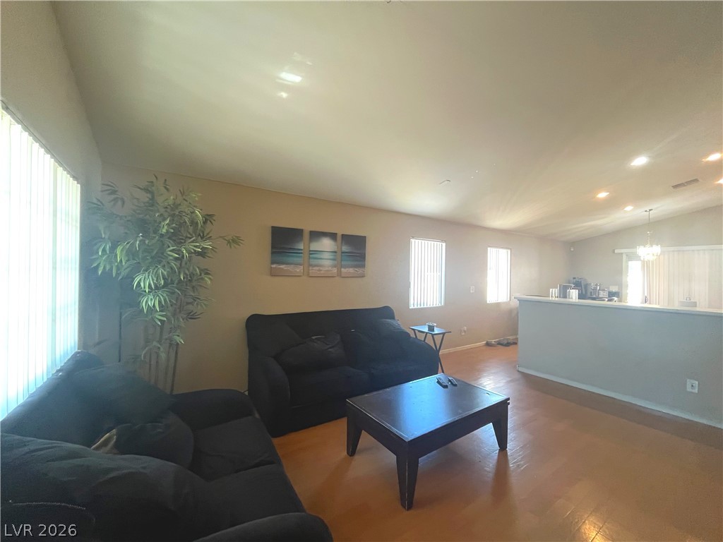 2828 Woodland Park Avenue