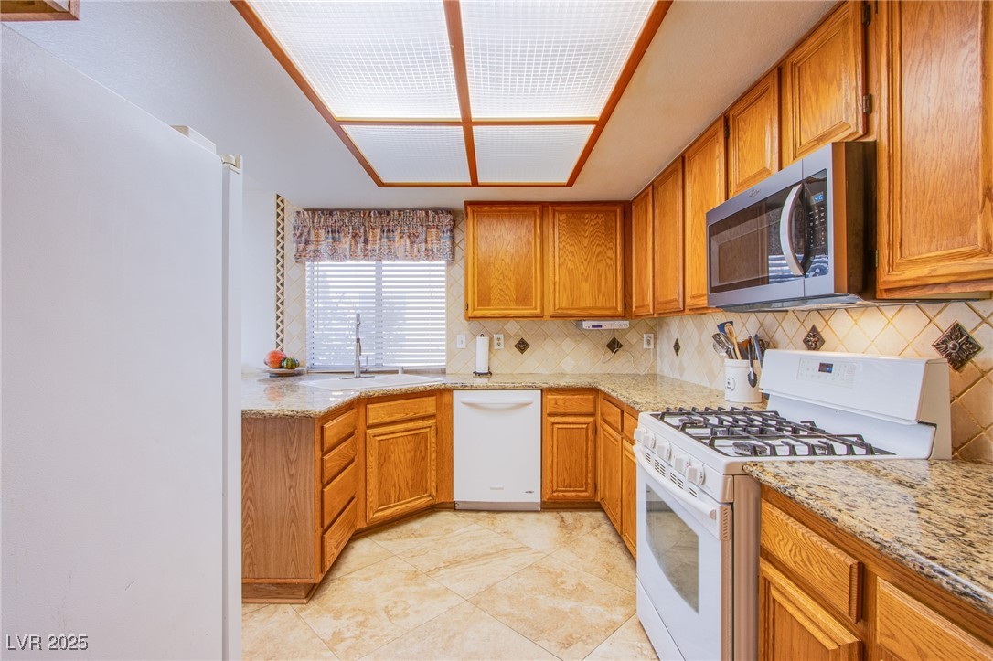 4636 Victoria Beach Way