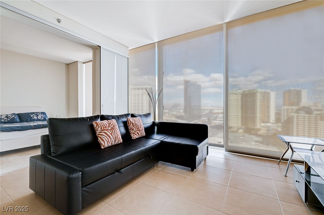 3722 Las Vegas Boulevard 1704