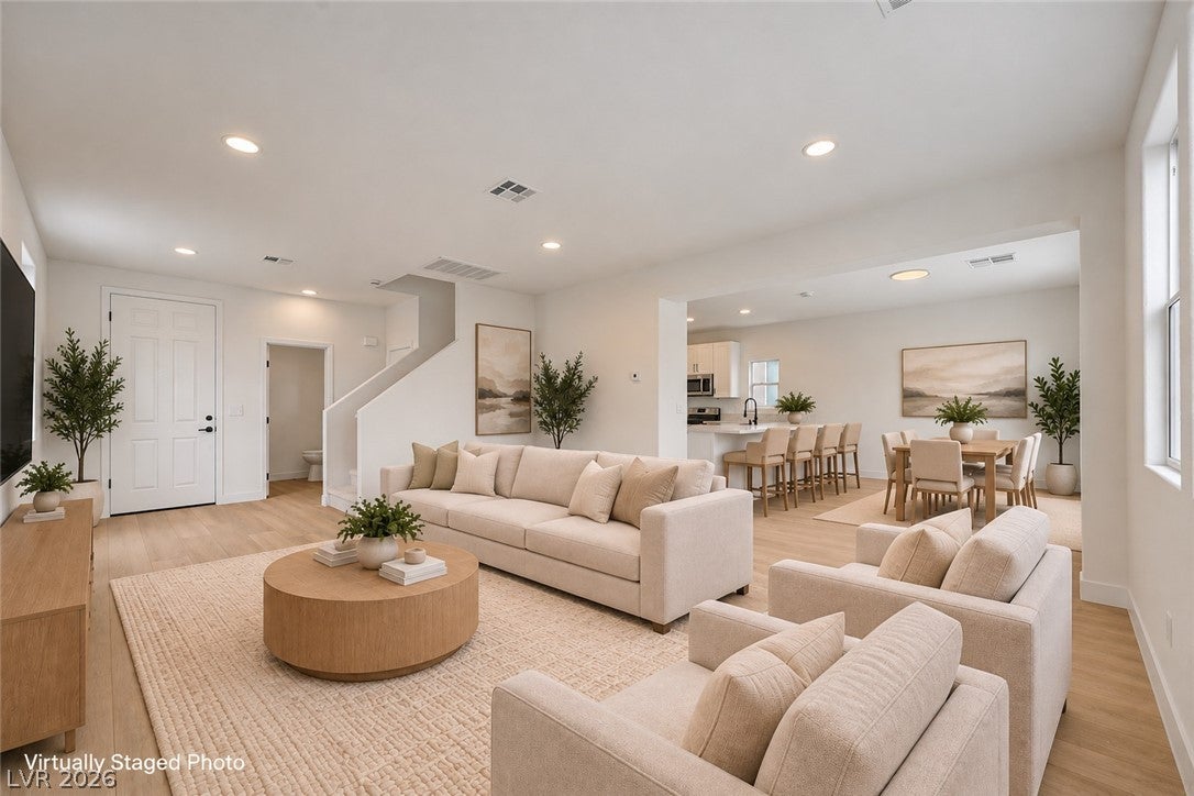 3556 Warmbreeze Way