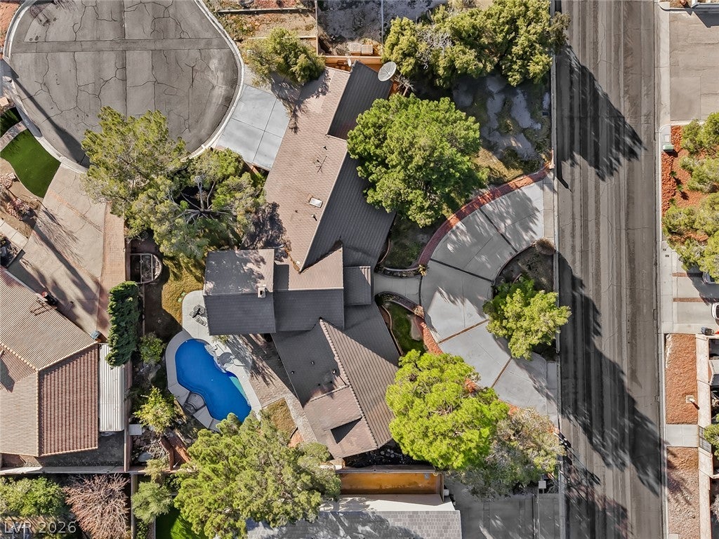3120 S Pioneer Way