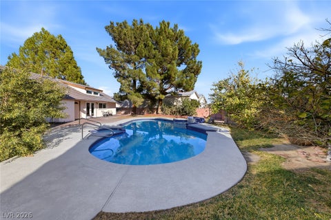 Tiny photo for 3120 S Pioneer Way, Las Vegas, NV 89117 (MLS # 2788071)