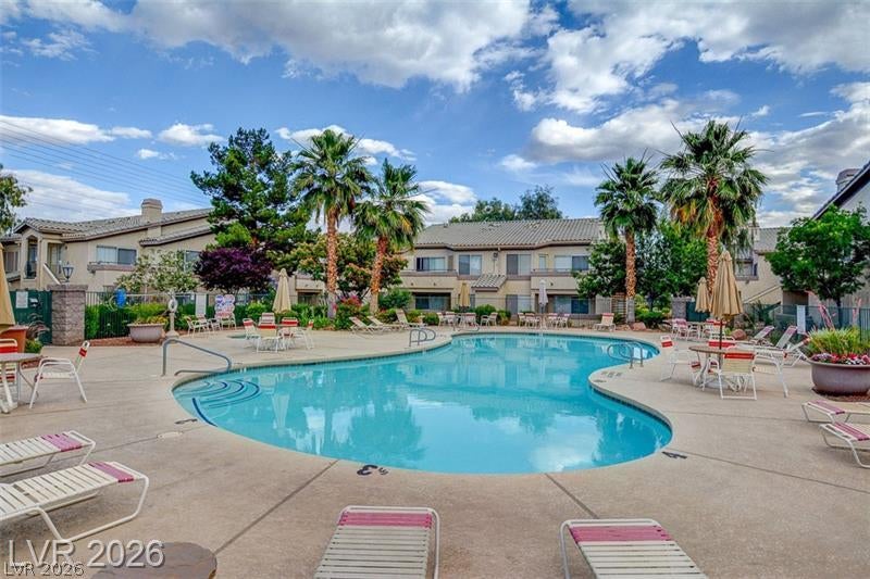 5710 E Tropicana Boulevard 1137