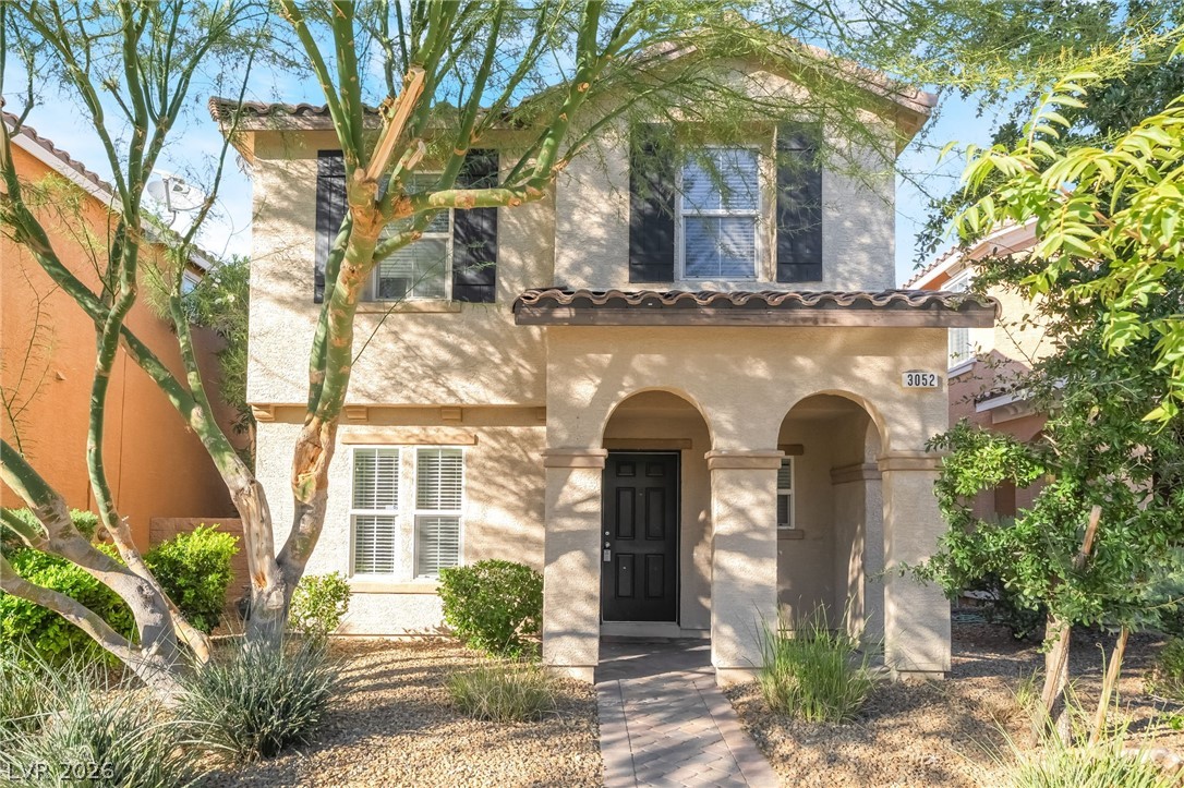 3052 Camino Rico Avenue