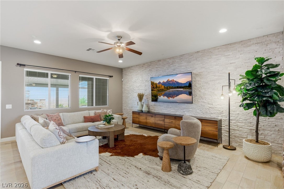 9985 Spider Creek Court