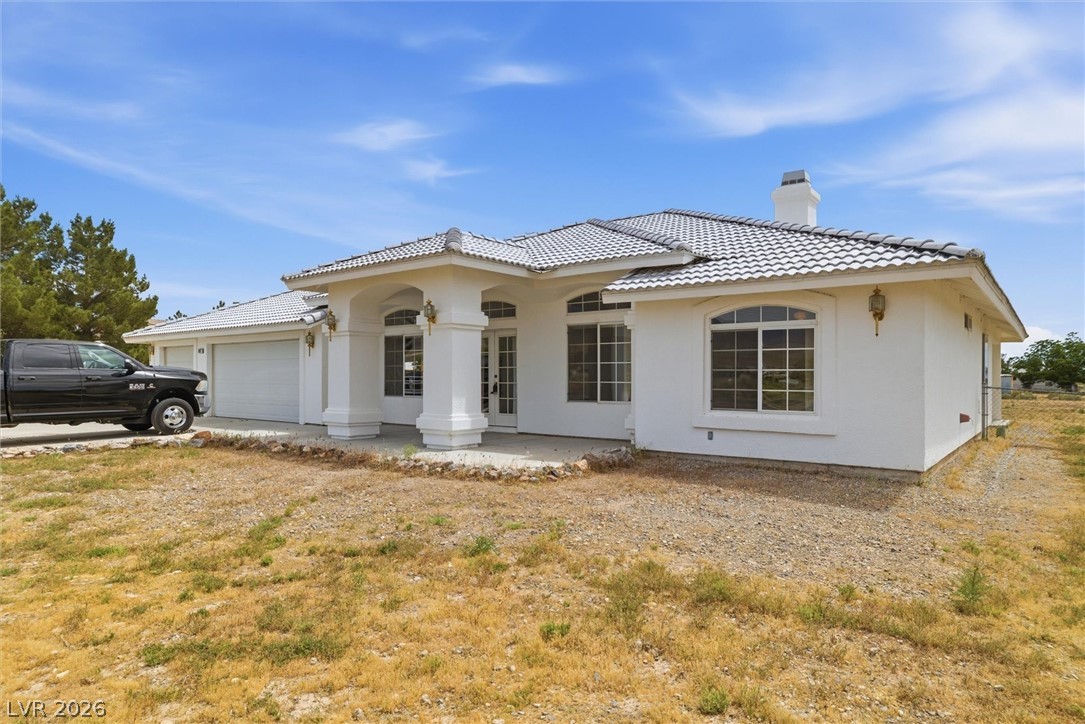 381 E Harris Farm Road