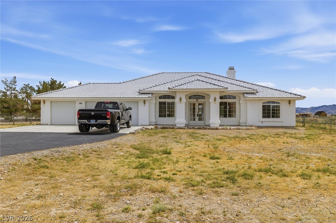 381 E Harris Farm Road