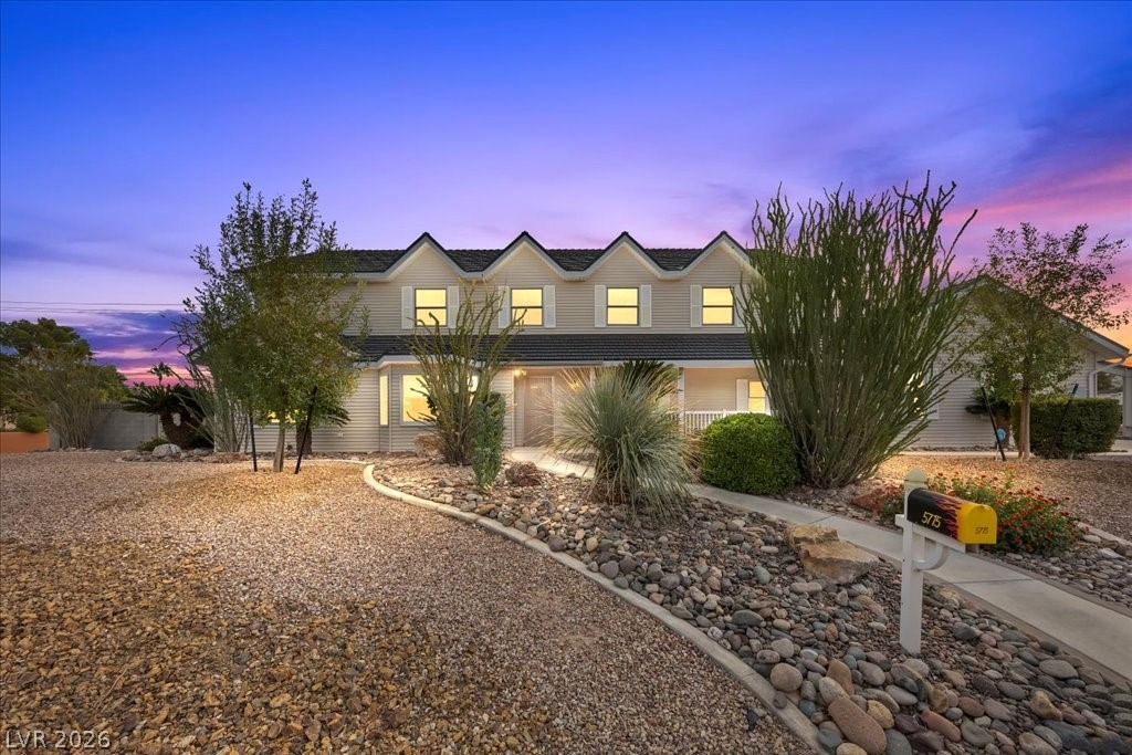 5715 N Bonita Vista Street