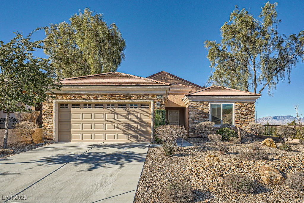 2551 Darda Street, Henderson, Nevada image 2