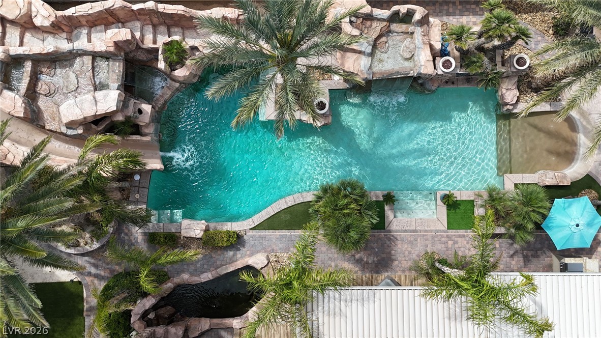 6151 Deep Autumn Avenue