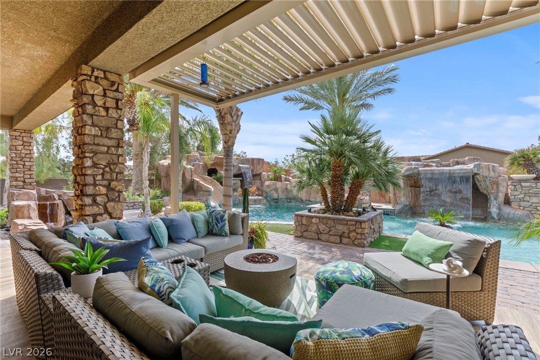 6151 Deep Autumn Avenue