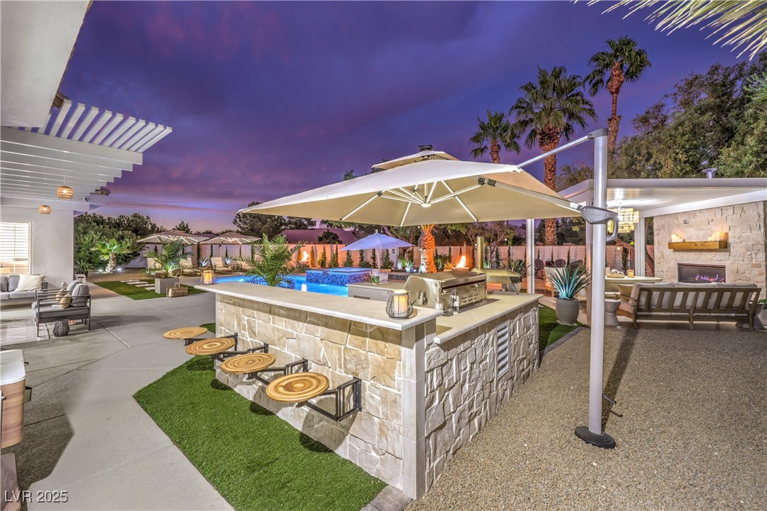 8010 Mackenzie Court